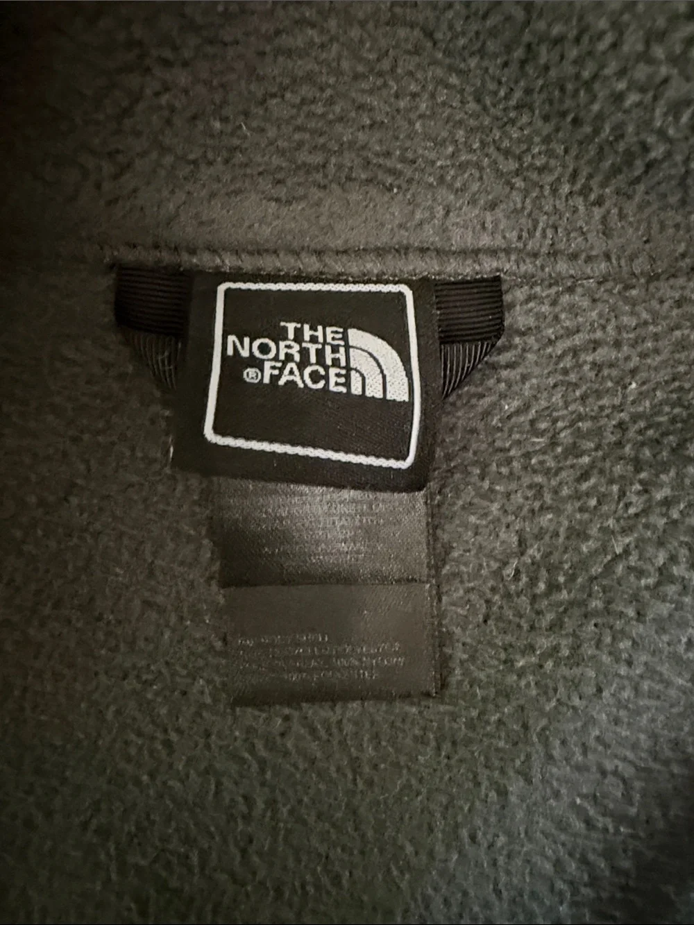The North Face Men's Black & Gray Lightweight Fleece Jacket